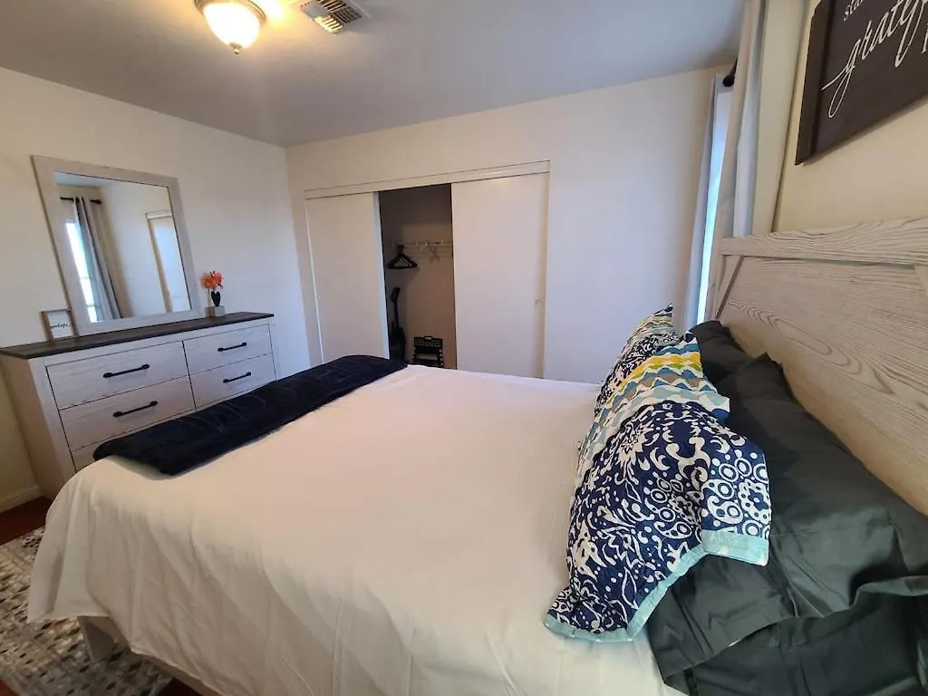 2Bed 1 Bath Condo Near Nellis Afb & The Strip Лас-Вегас Апартаменты