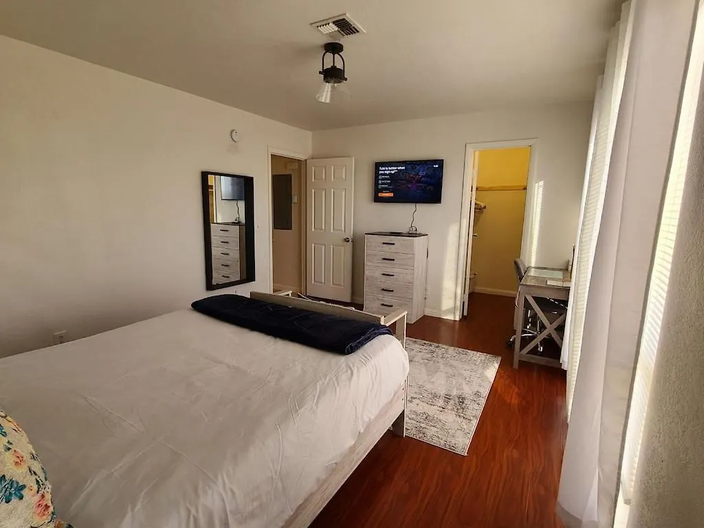 2Bed 1 Bath Condo Near Nellis Afb & The Strip Лас-Вегас США