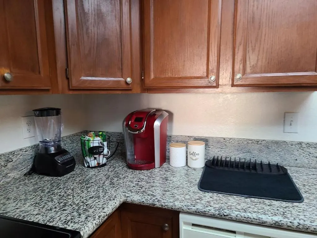 2Bed 1 Bath Condo Near Nellis Afb & The Strip Лас-Вегас