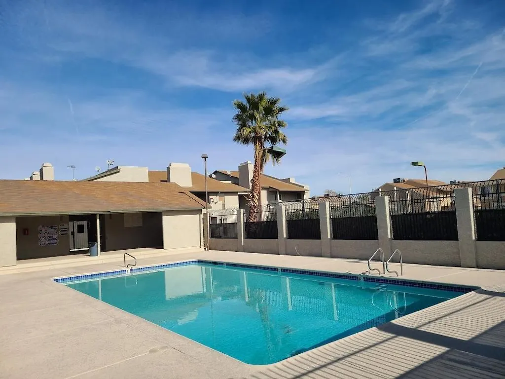 2Bed 1 Bath Condo Near Nellis Afb & The Strip Лас-Вегас 0*,